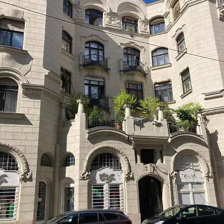 Carina Duplex Studio Budapeste