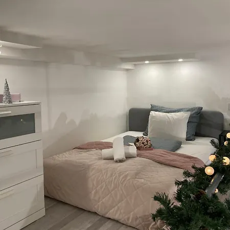 Carina Duplex Studio